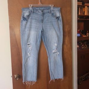 Women’s distressed light wash jeans